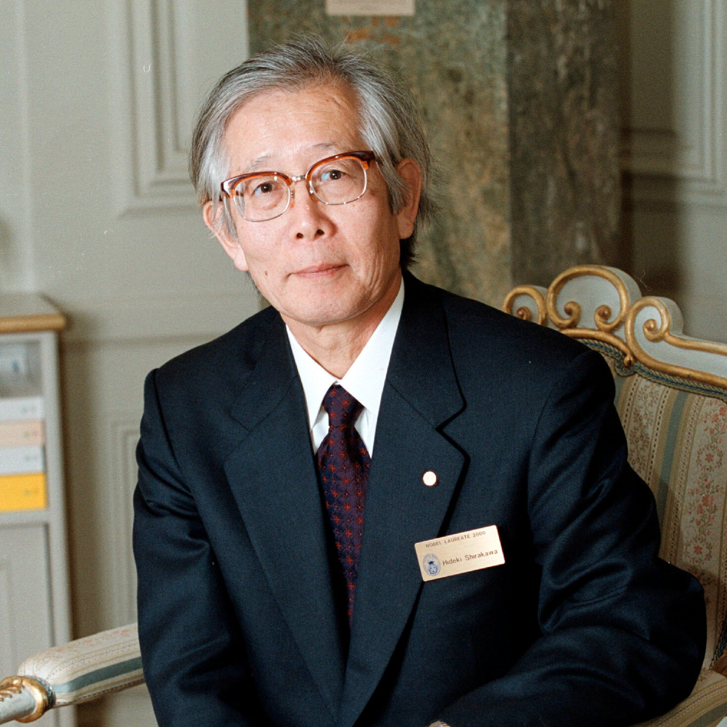 Hideki Shirakawa, Who Helped Turn a Lab Error Into a Nobel, Dies at 90